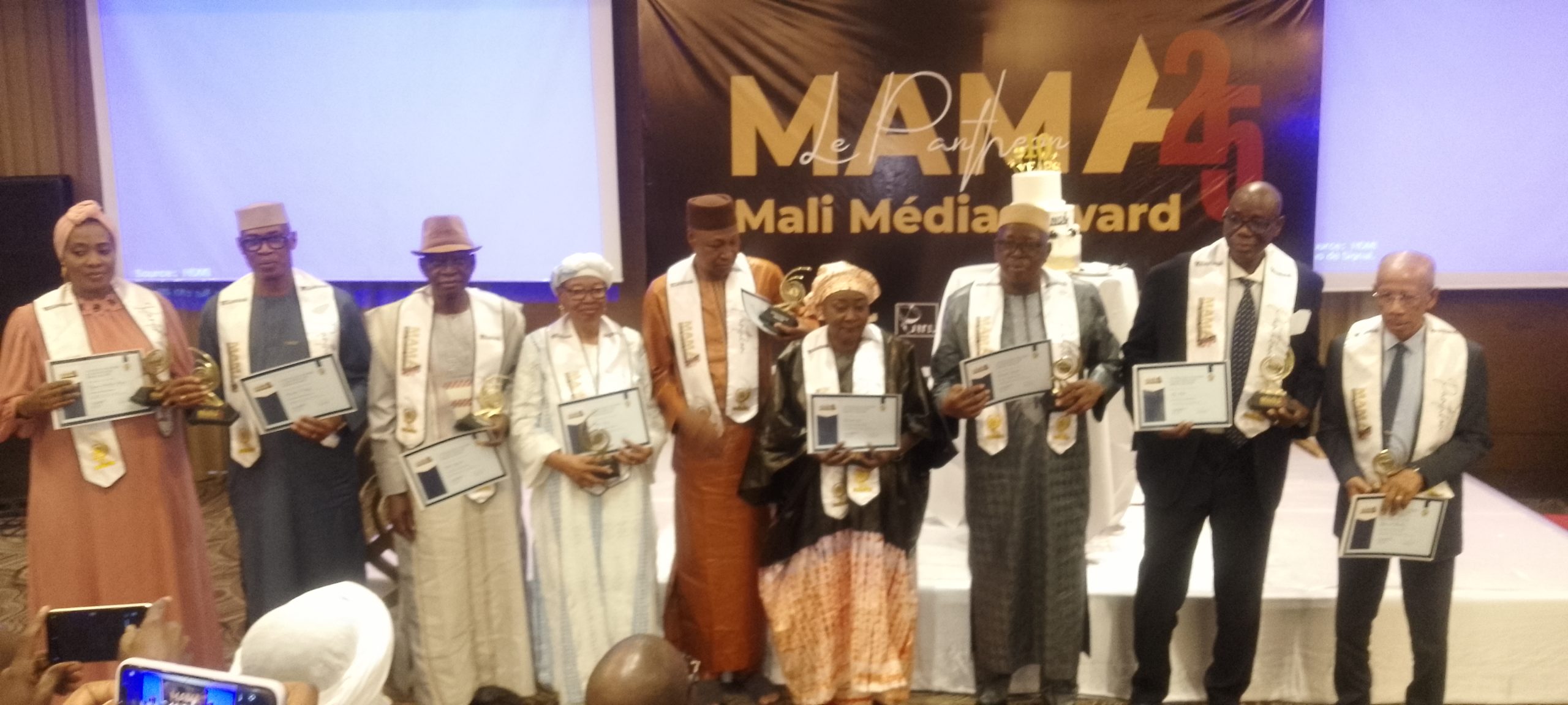 Mali Média Awards 2025 : La Fondation Tuwindi honore dix icônes de la presse malienne