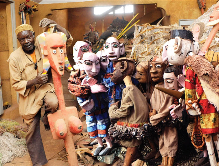 Masques et marionnettes : Un patrimoine vivant à transmettre